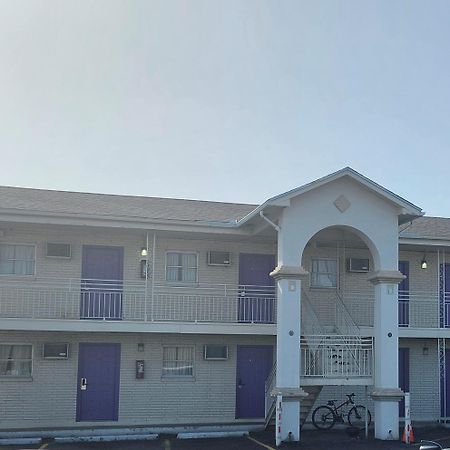 Friendship Inn Hotel Killeen Bagian luar foto